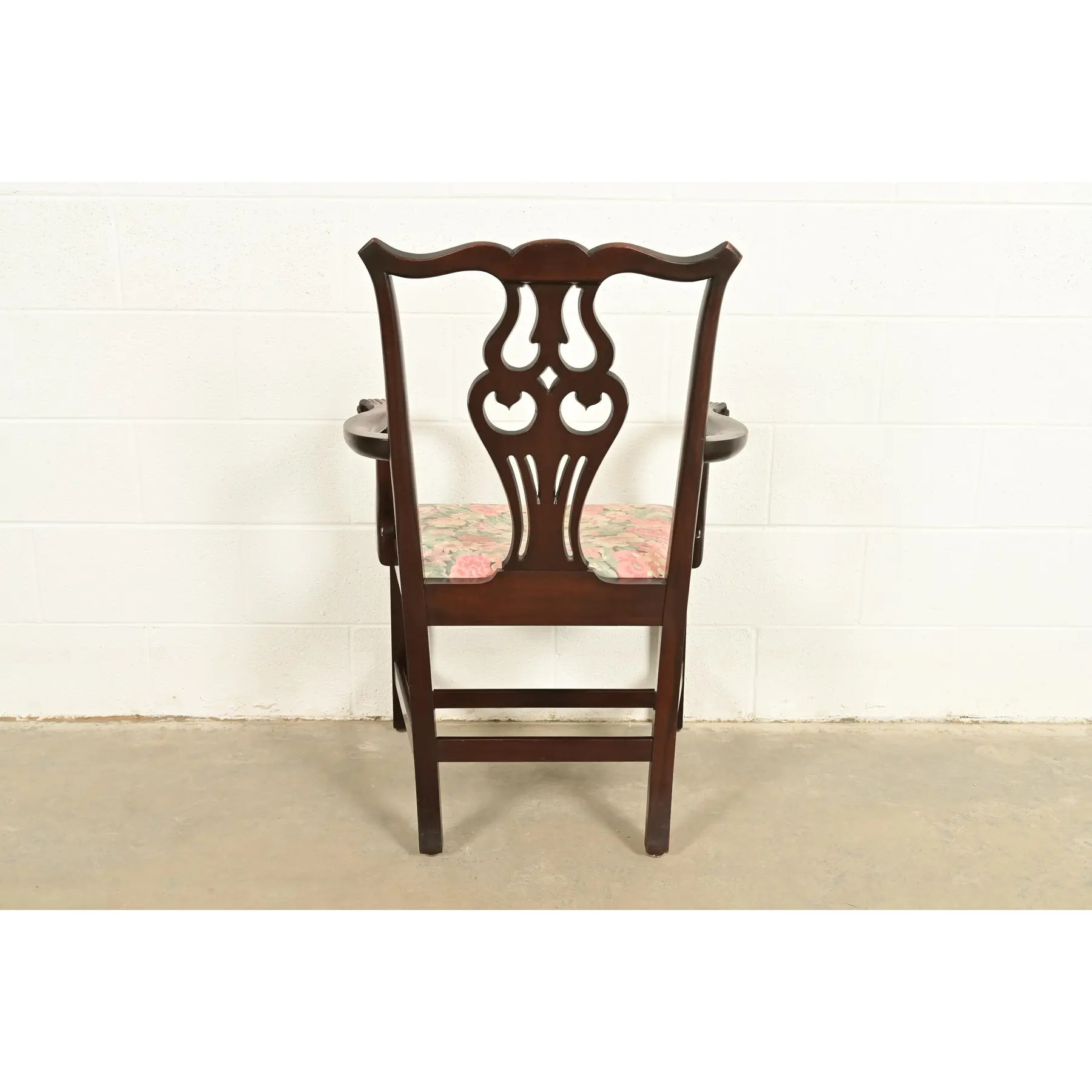 Ethan Allen Georgian Carved Mahogany Armchair - Image 13
