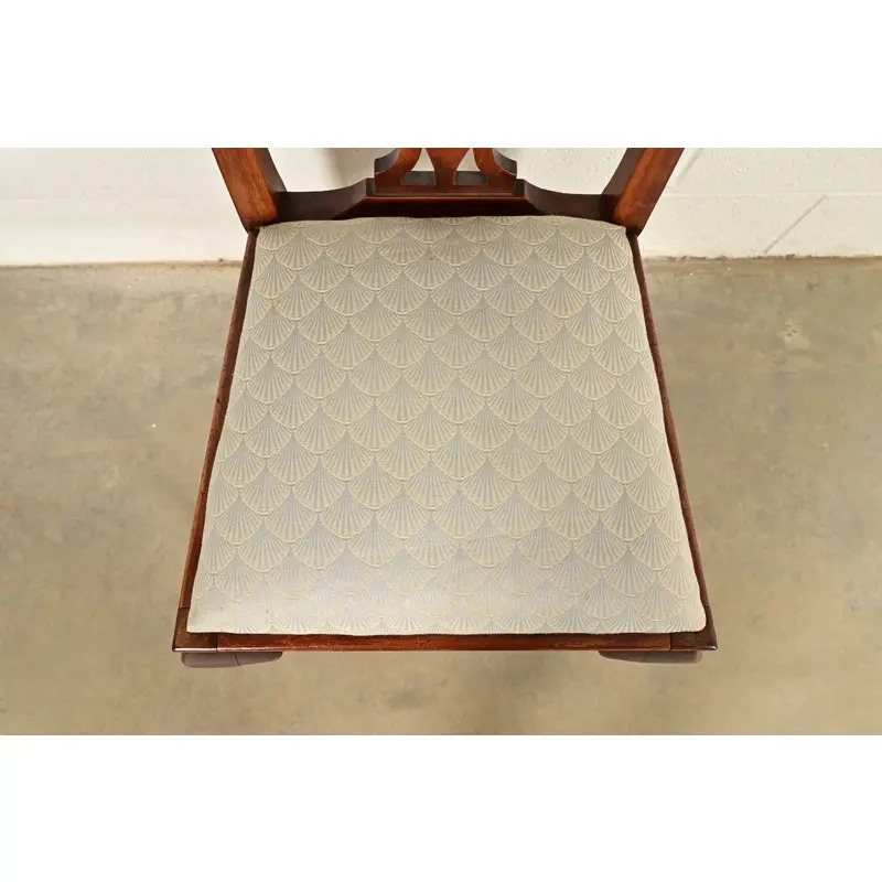 Henredon Style Georgian Carved Mahogany Dining Chairs, Set of Four - Image 7