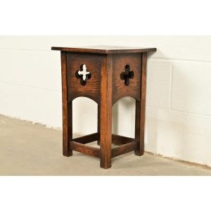Stickley Brothers Style Antique Mission Oak Arts & Crafts Cutout Tabouret Side Table, Circa 1905