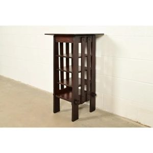 Stickley Brothers Style Antique Mission Oak Arts & Crafts Bookstand or Magazine Rack, Newly Refinished