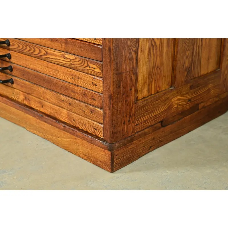Antique Arts & Crafts Oak 31-Drawer Architect's Blueprint Flat File Cabinet by Hamilton, Circa 1900 - Image 13
