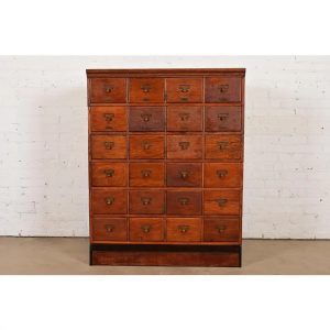 Antique Mission Oak Arts & Crafts 24-Drawer Card Catalog or File Cabinet, Circa 1900