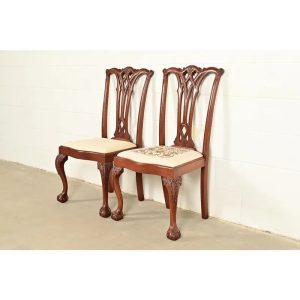 Baker Furniture Style Chippendale Carved Mahogany Side Chairs or Dining Chairs, Pair