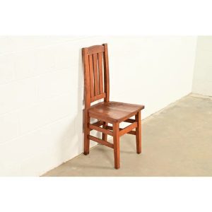 Stickley Brothers Antique Mission Oak Arts & Crafts Side Chair or Desk Chair, Circa 1910