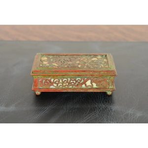 Tiffany Studios New York Grapevine Pattern Bronze and Favrile Slag Glass Box