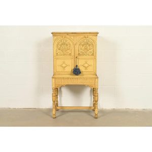 Berkey & Gay Antique English Jacobean Cream Painted Lift Top Bar Cabinet, Circa 1920s