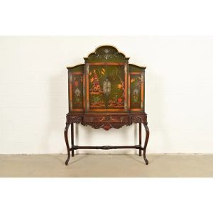 Berkey & Gay Style Antique Venetian Chinoiserie Green Lacquered Hand Painted Bookcase or Bar Cabinet, Circa 1920s