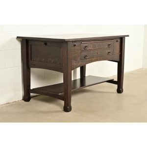 Stickley Brothers Style Antique Mission Oak Arts & Crafts Desk or Library Table, Circa 1910