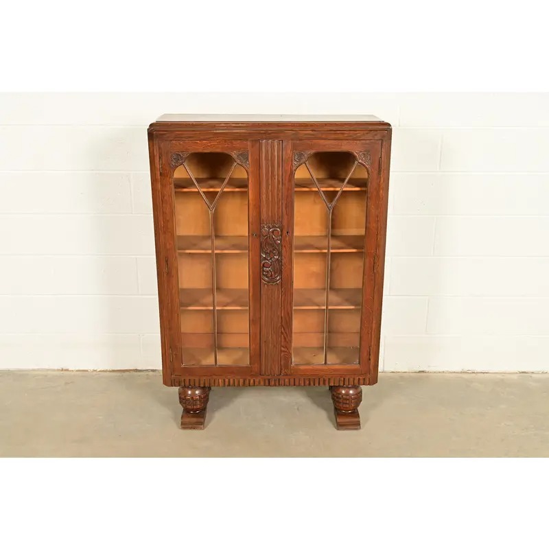 Antique English Art Deco Carved Oak Bookcase or Display Cabinet, Circa 1930s - Image 2