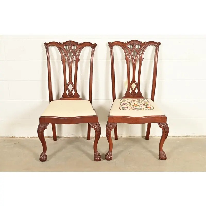 Baker Furniture Style Chippendale Carved Mahogany Side Chairs or Dining Chairs, Pair - Image 2