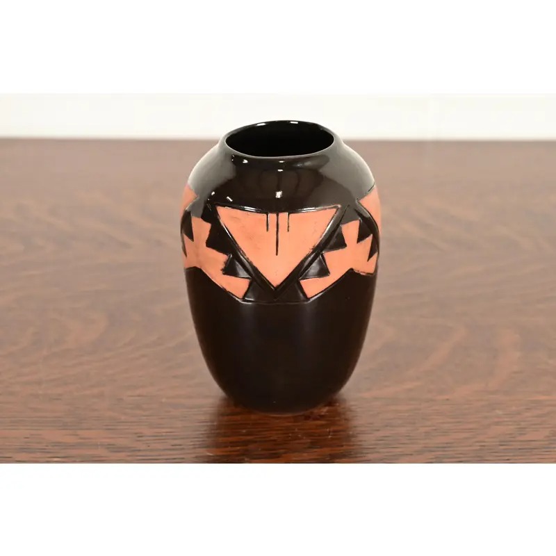 Navajo Glazed Ceramic Vase - Image 2