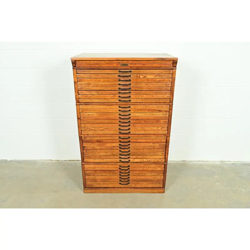 Antique Arts & Crafts Oak 31-Drawer Architect's Blueprint Flat File Cabinet by Hamilton, Circa 1900 - Image 3