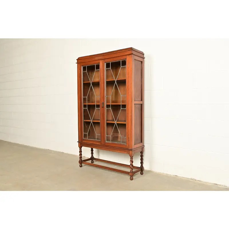 Stickley Brothers Style Antique Arts & Crafts Carved Oak Bookcase Cabinet With Leaded Glass Doors, Circa 1900 - Image 3
