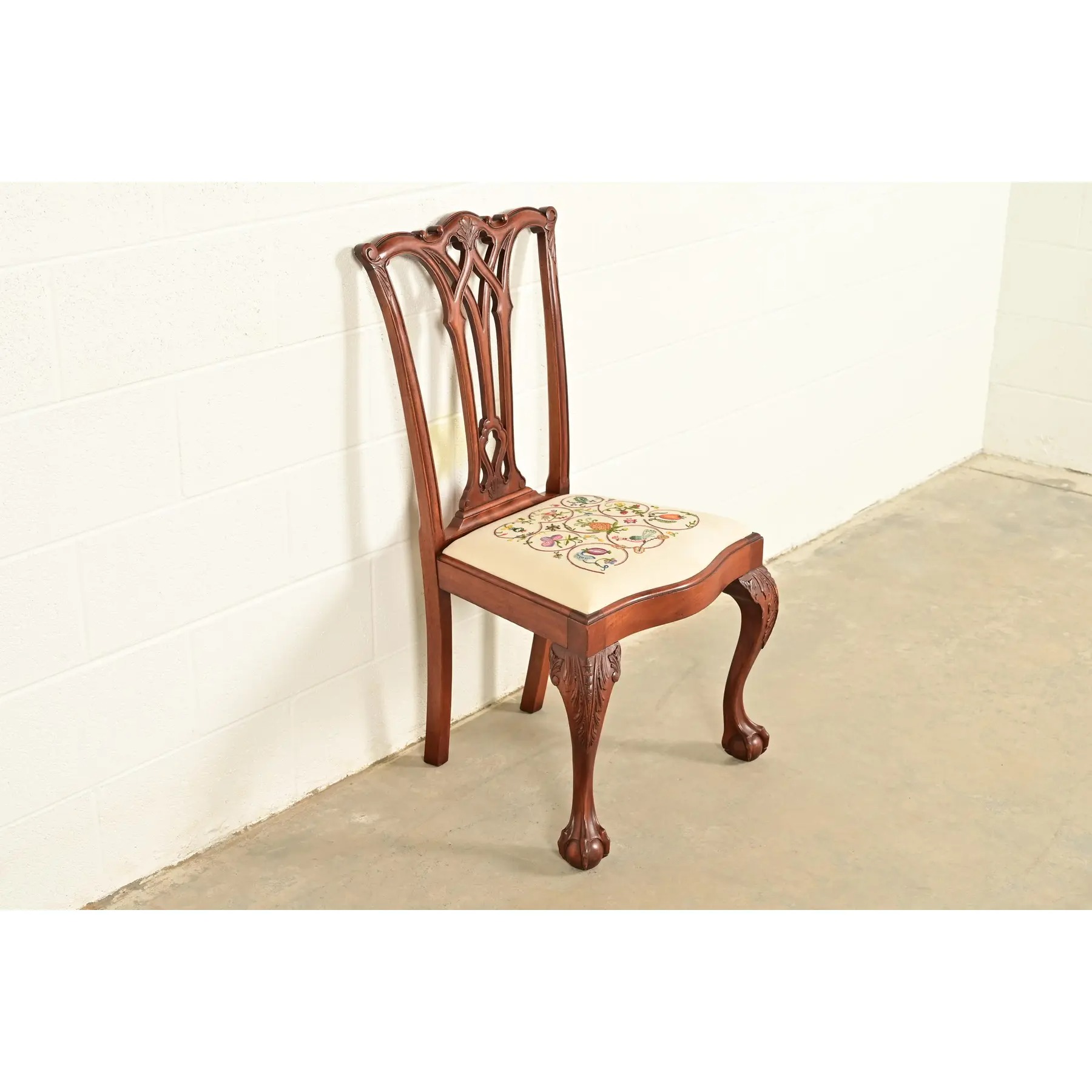 Baker Furniture Style Chippendale Carved Mahogany Side Chair or Dining Chair - Image 4