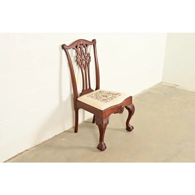 Baker Furniture Style Chippendale Carved Mahogany Side Chair or Dining Chair - Image 4
