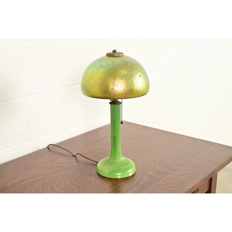 Louis Comfort Tiffany Favrile Art Glass Table Lamp or Desk Lamp, Circa 1910 - Image 4