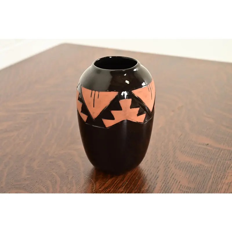Navajo Glazed Ceramic Vase - Image 4