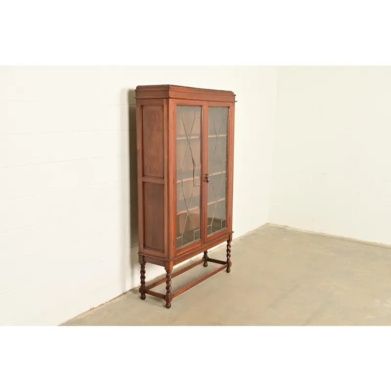 Stickley Brothers Style Antique Arts & Crafts Carved Oak Bookcase Cabinet With Leaded Glass Doors, Circa 1900 - Image 4