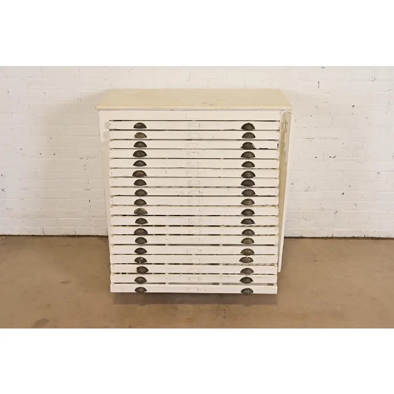 Antique Arts & Crafts White Painted 18-Drawer Flat File Printer's Cabinet, Circa 1900 - Image 5