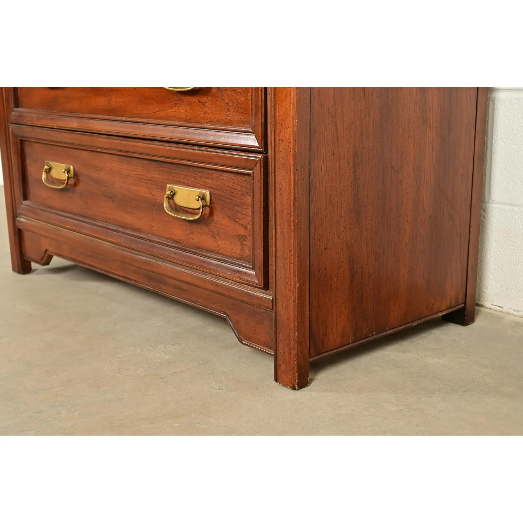 Thomasville Mid-Century Modern Hollywood Regency Campaign Walnut Highboy Dresser, 1970s - Image 12