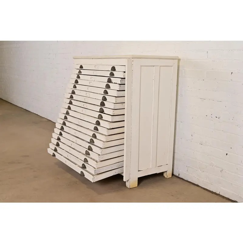 Antique Arts & Crafts White Painted 18-Drawer Flat File Printer's Cabinet, Circa 1900 - Image 6