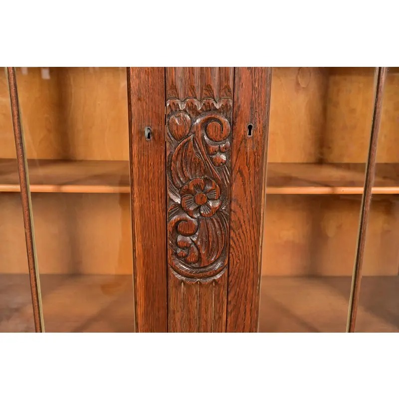 Antique English Art Deco Carved Oak Bookcase or Display Cabinet, Circa 1930s - Image 6