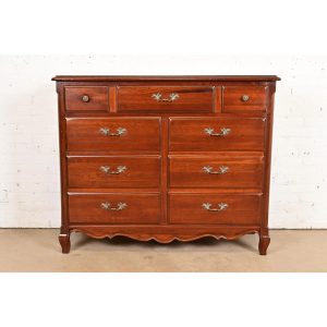 Thomasville French Provincial Louis XV Carved Cherry Wood Chest of Drawers