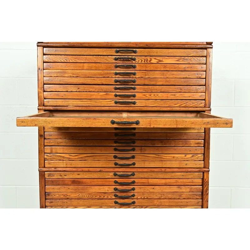 Antique Arts & Crafts Oak 31-Drawer Architect's Blueprint Flat File Cabinet by Hamilton, Circa 1900 - Image 7
