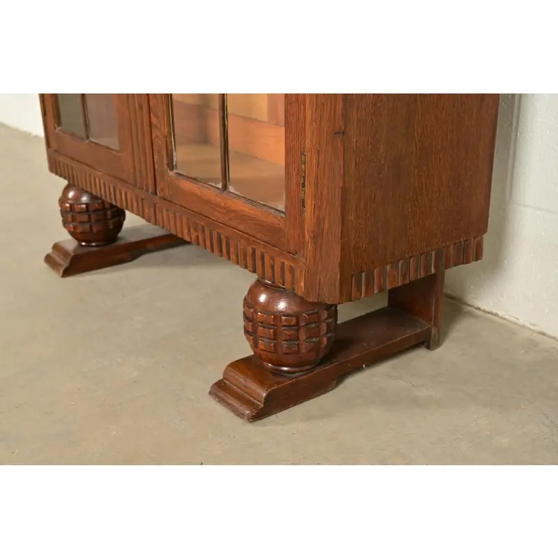 Antique English Art Deco Carved Oak Bookcase or Display Cabinet, Circa 1930s - Image 9