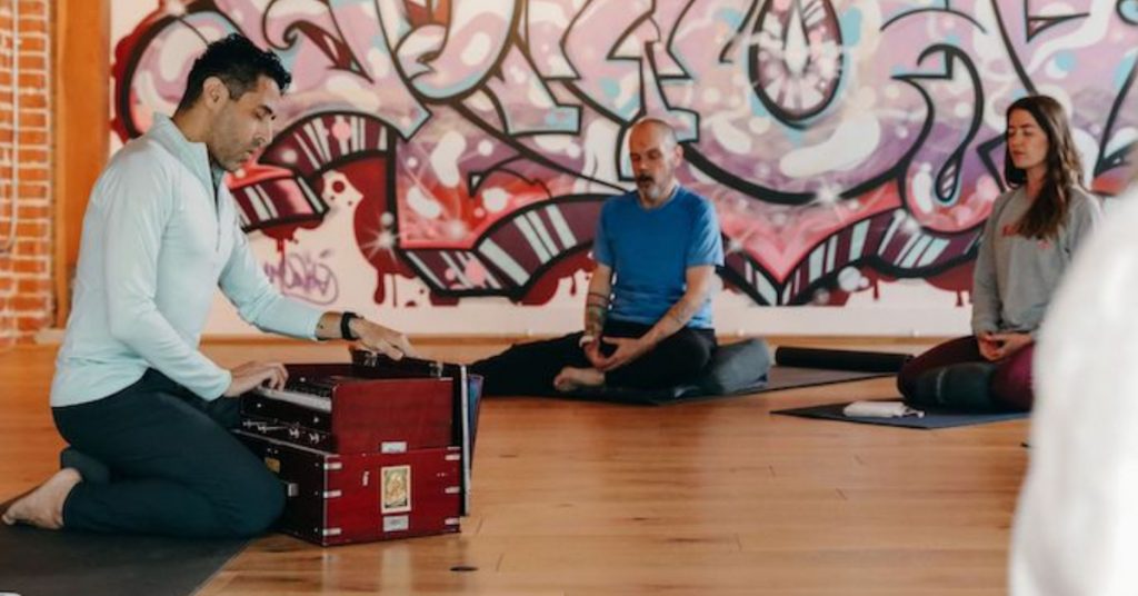 image of yoga students kirtan echo park DTLA