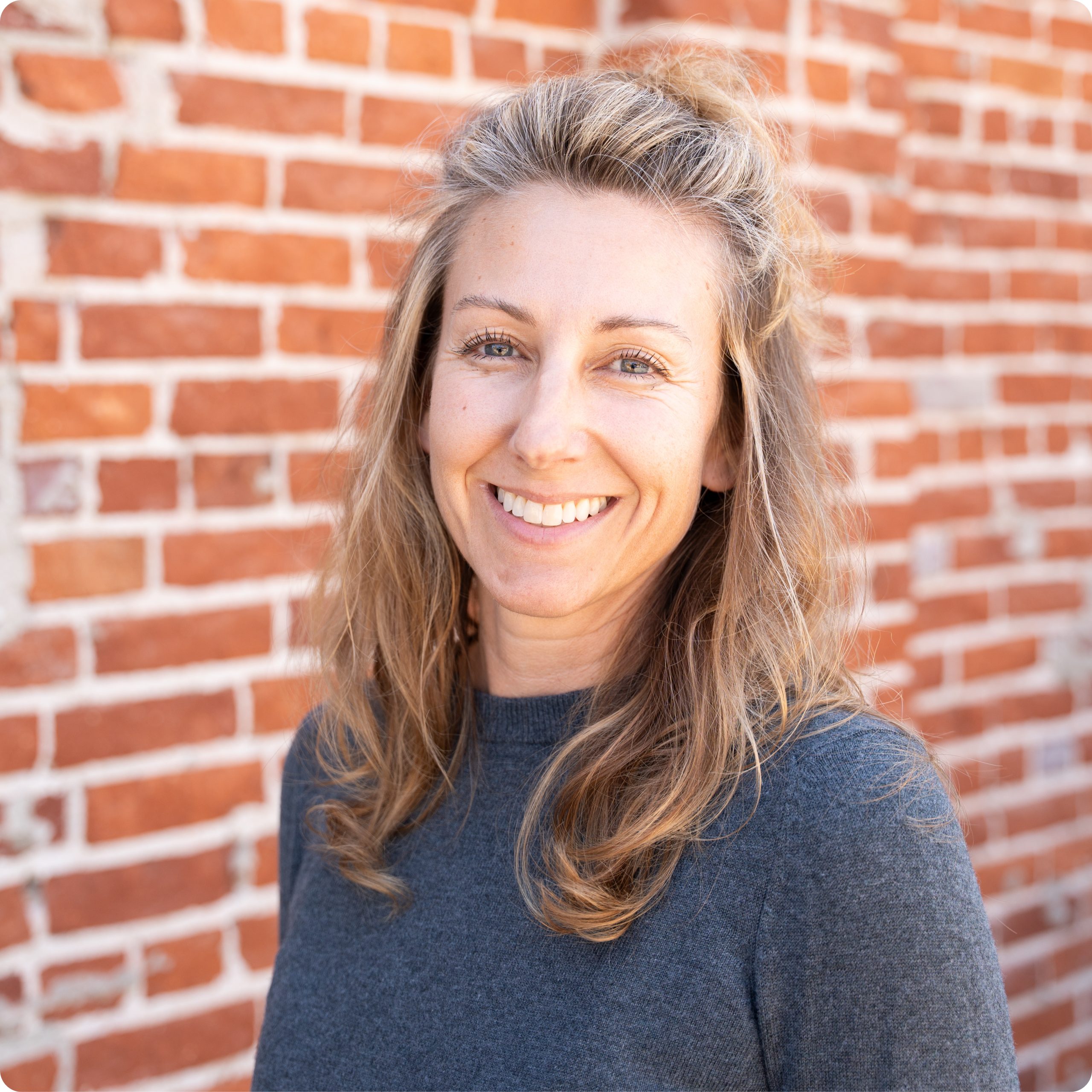 Headshot of Meagan the Front Desk Manager for One Down Dog Yoga and Fitness in Los Angeles